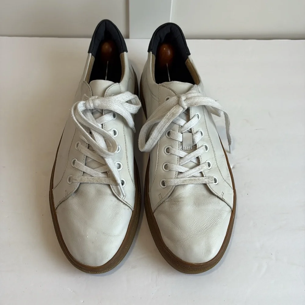Banana Republic White Gum Sole Leather Nicklas Sneakers